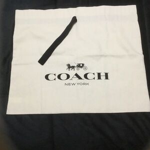 COACH Dust Bag (19 1/2 Long x 16 1/2 Height)